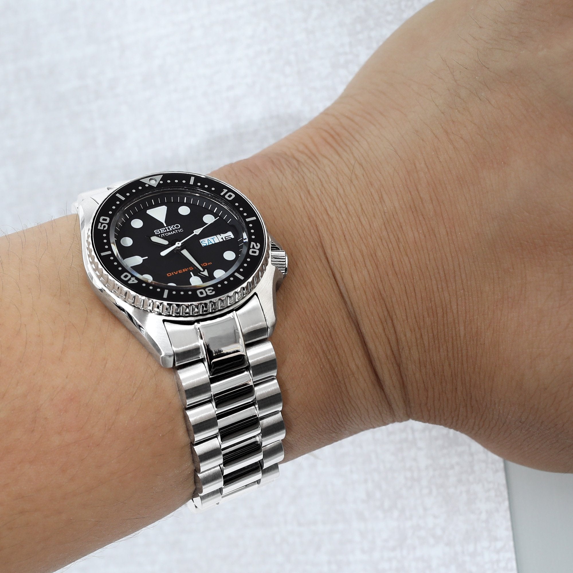 Seiko Mod SKX013 Curved End Endmill Bracelet | Strapcode – Taikonaut watch  band