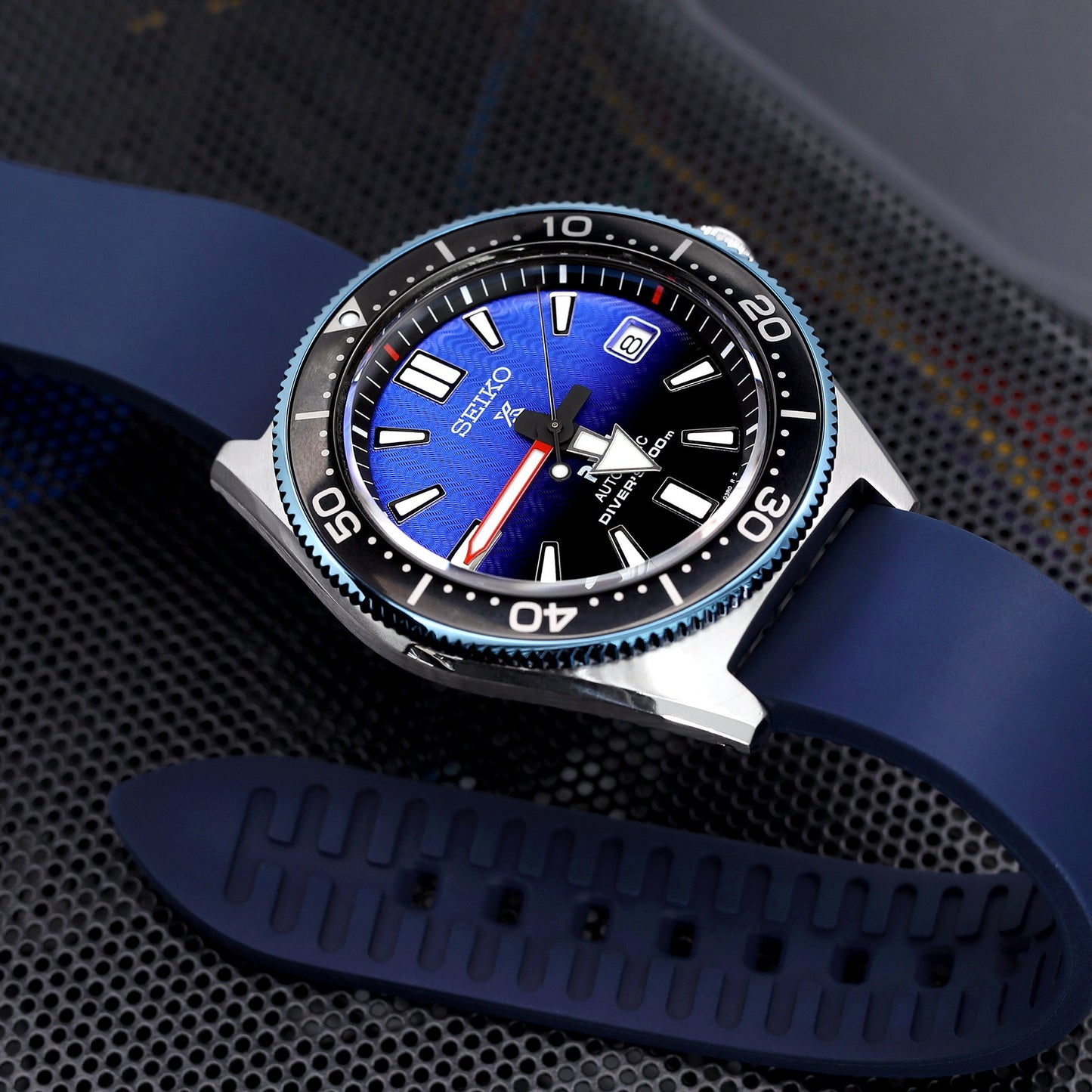 Seiko Prospex PADI Special Edition SPB071J1 (SBDC055) Divers 200m Re-interpretation version of 62MAS