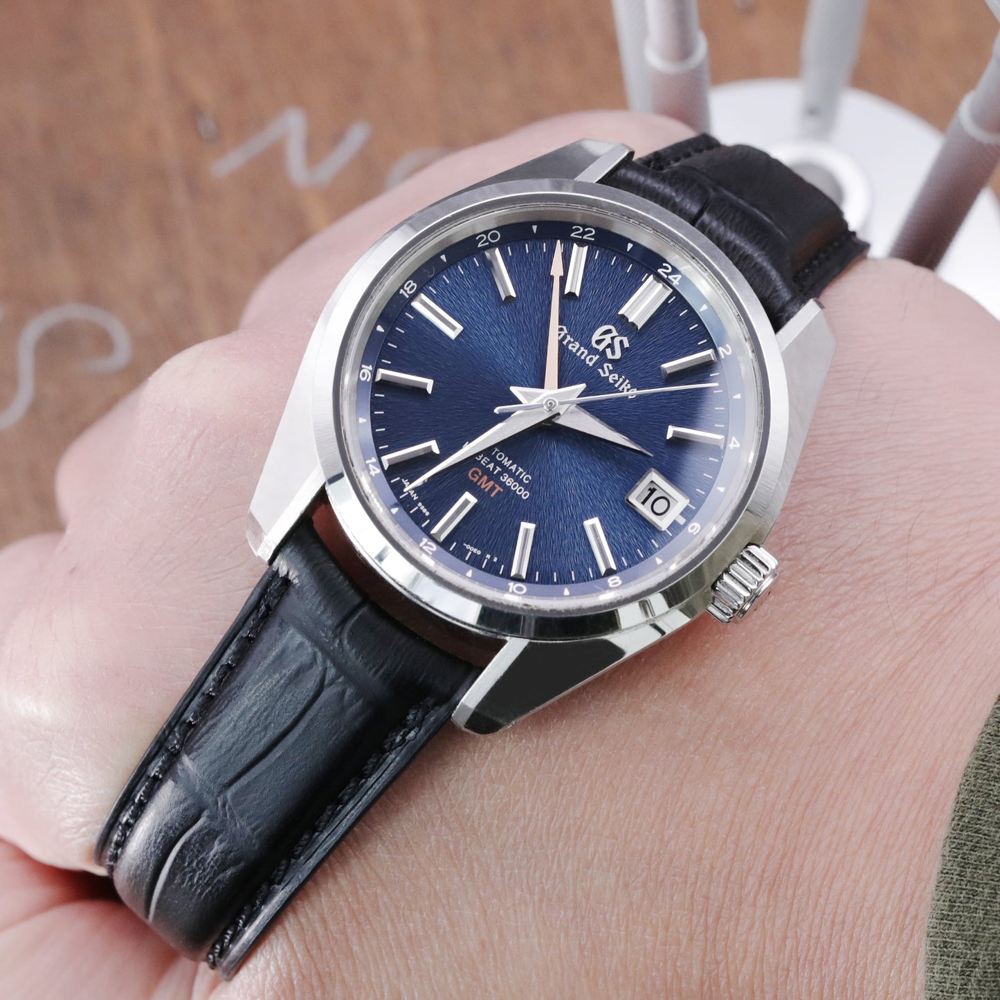 Grand Seiko Boutique Limited Edition SBGJ235 Hi-Beat 36000 GMT 