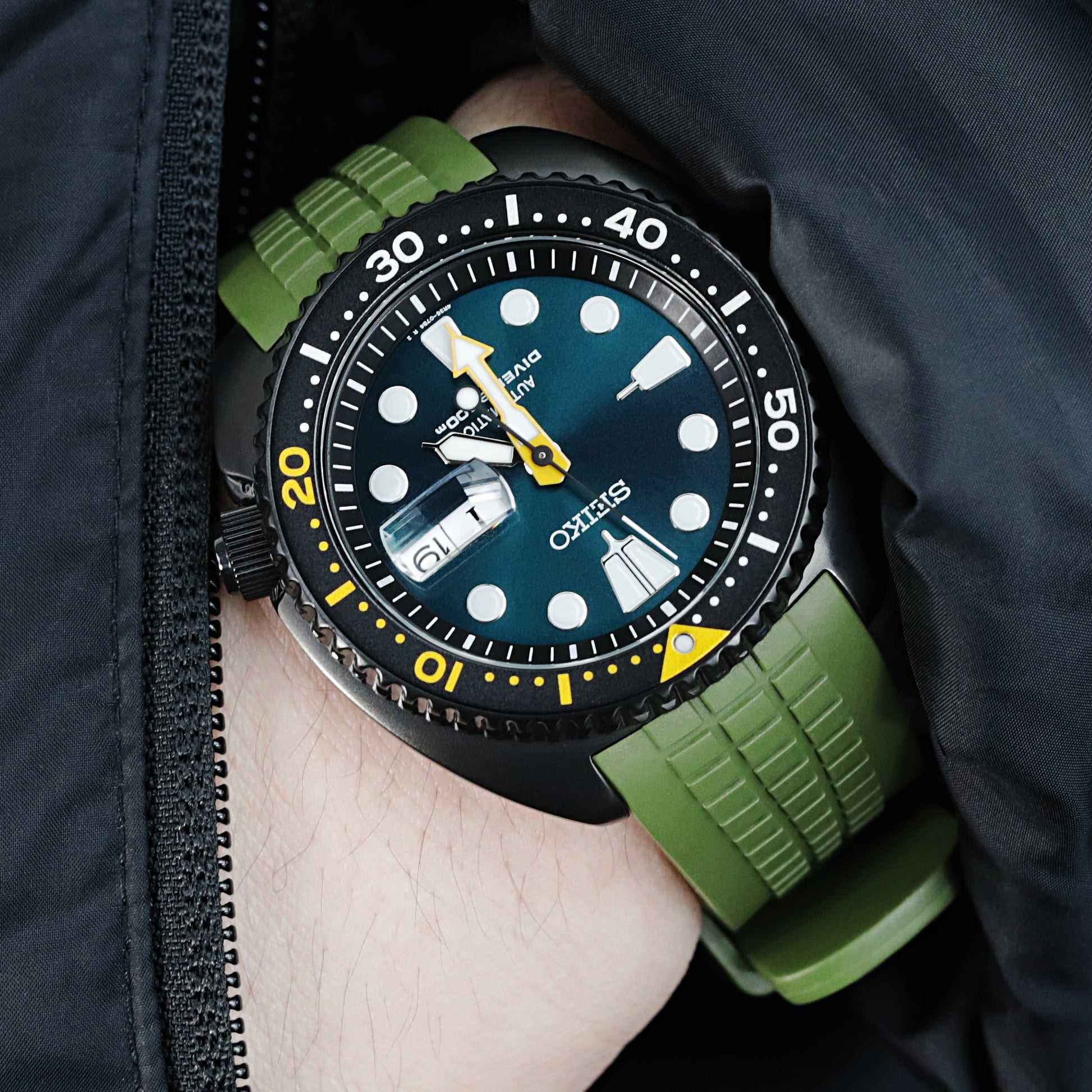 Seiko King Turtle Prospex SRPE05K1 Green Diver Ceramic Insert