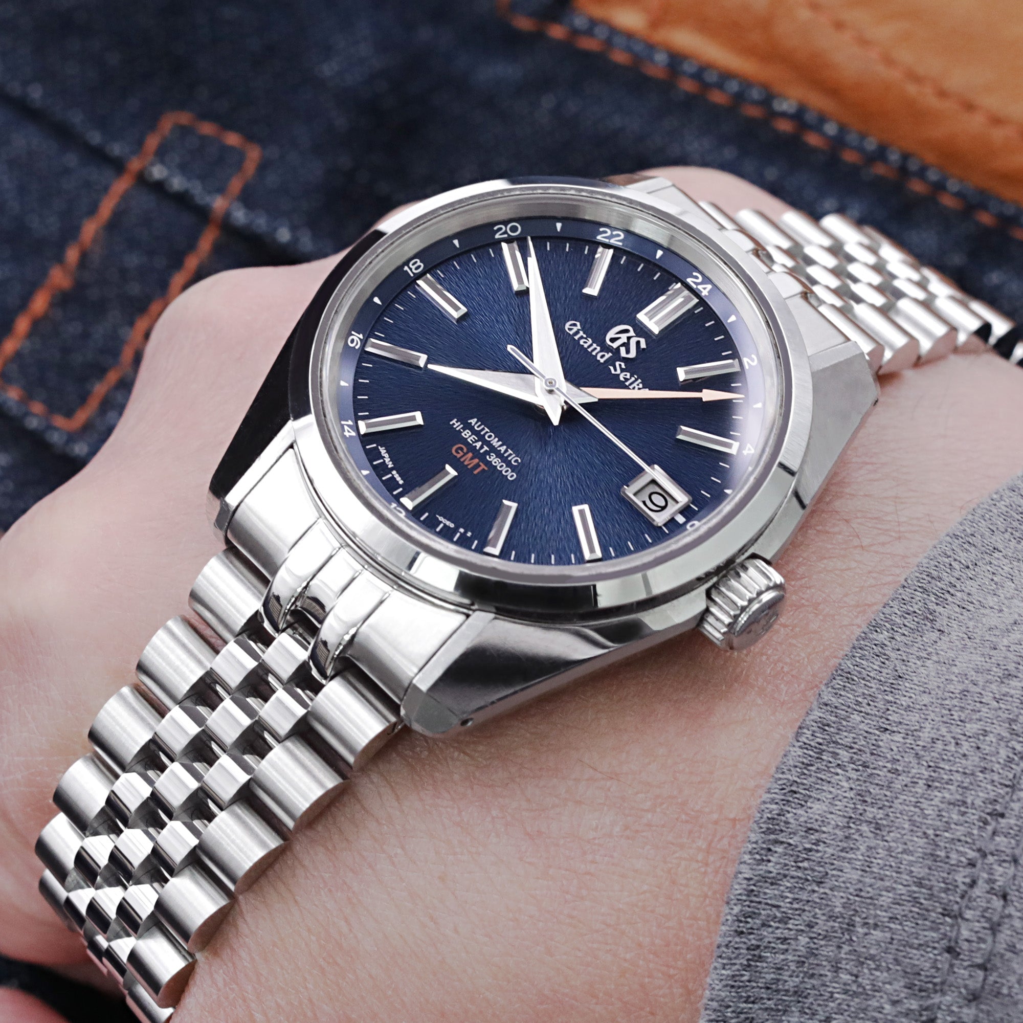 Grand seiko sbgj235 hotsell