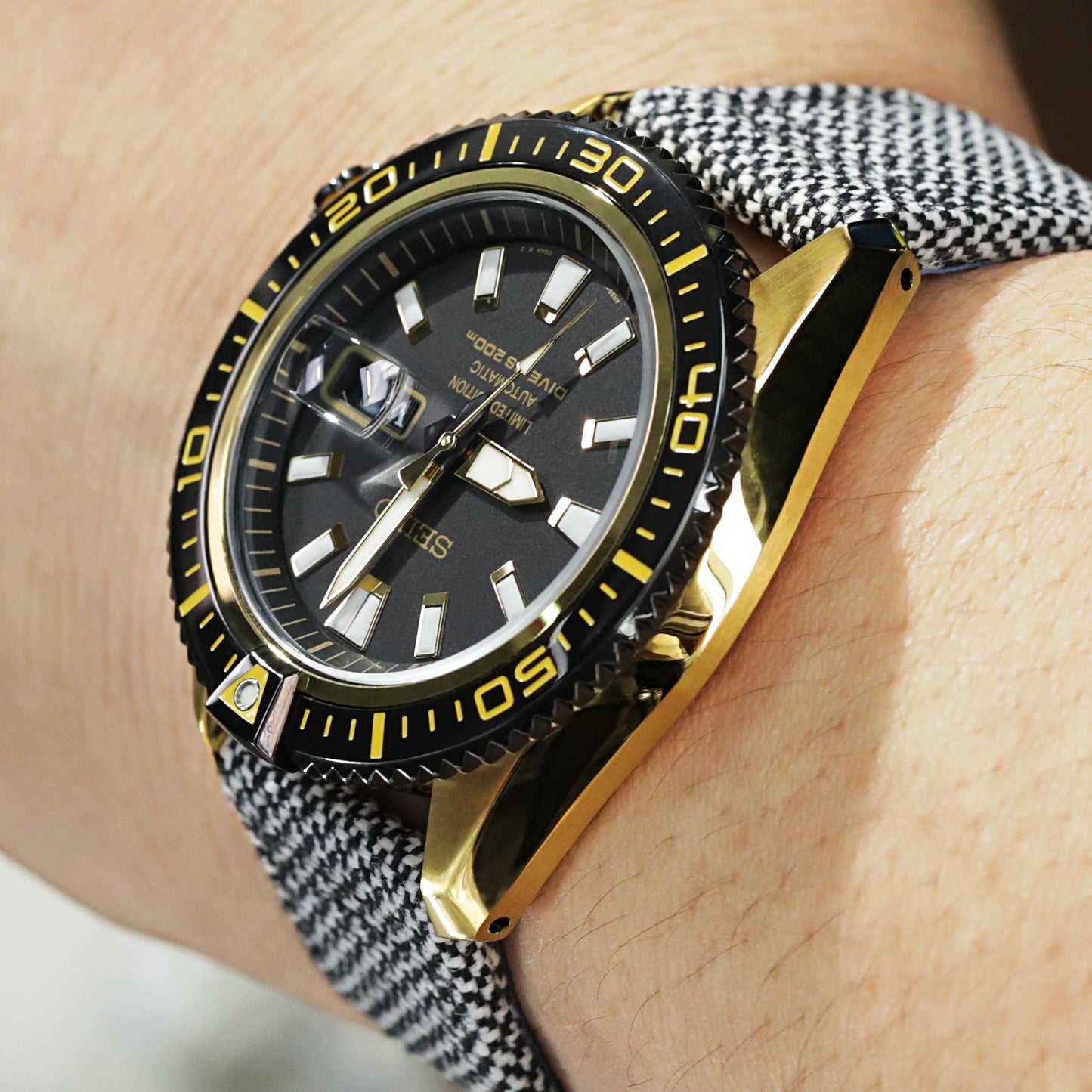 Seiko Superior Limited Edition Stargate II SRP510 Gold Tone Diver